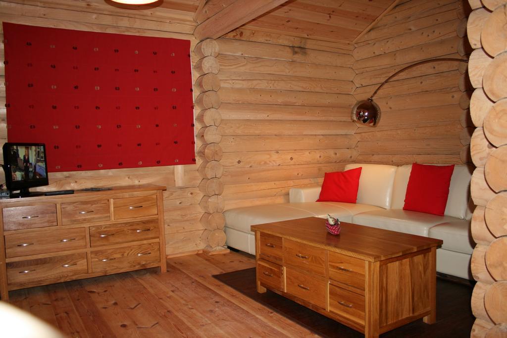 Bcc Loch Ness Log Chalé *